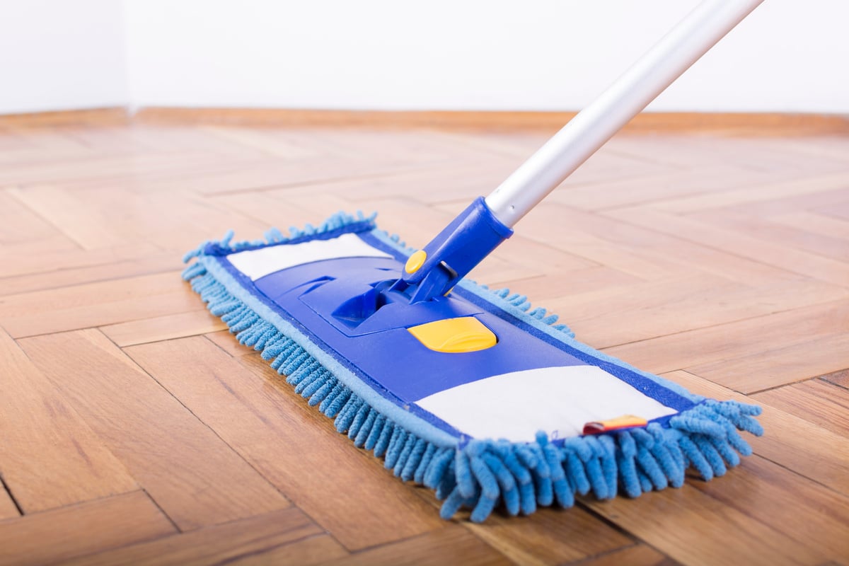 Floor cleaning mop